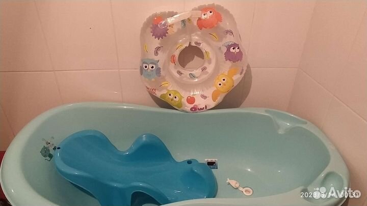 Детская ванночка для купания с горкой