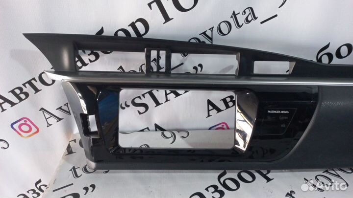 Облицовка панели Toyota Corolla E180