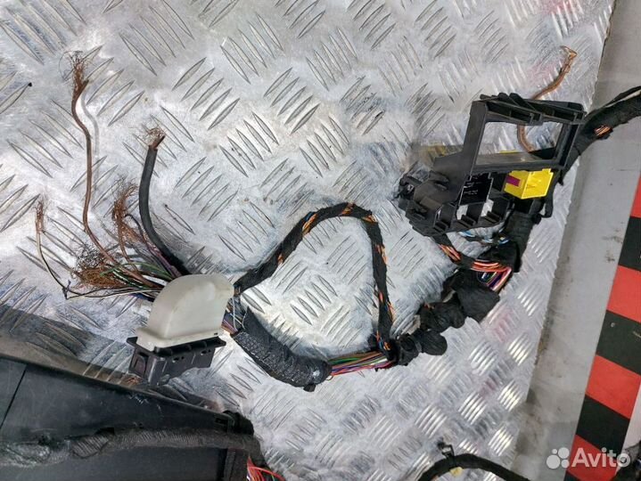 Проводка салона 4j9955962a к Audi A6, 2012г
