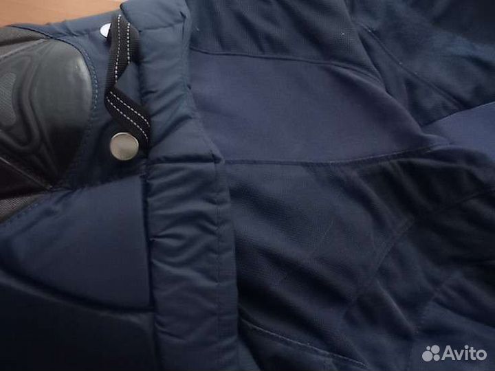 Хоккейная форма нагрудник, шорты, защита шеи