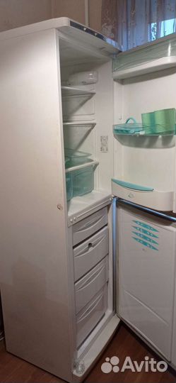 Холодильник stinol