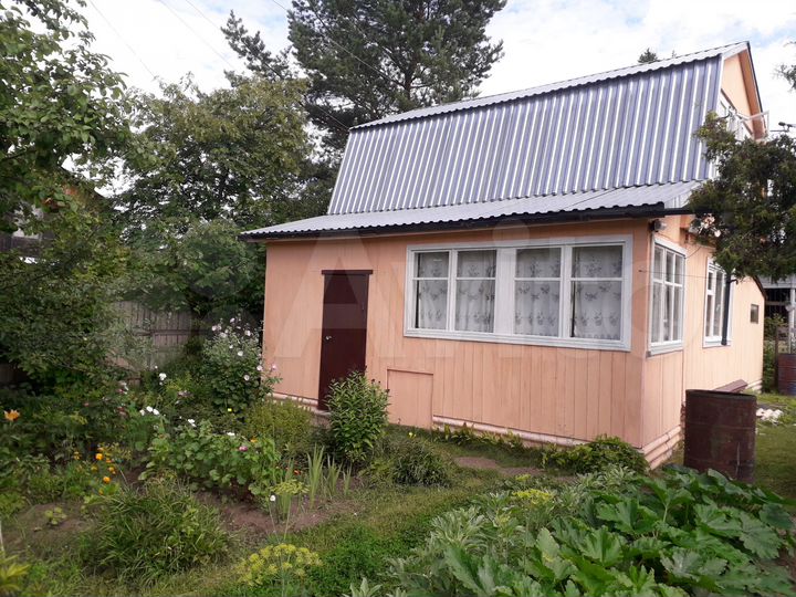 Дача 40 м² на участке 5 сот.