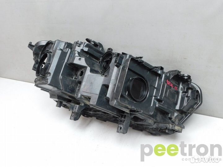 Б/У Б/У Корпус фары левой б/у Laser. 63119850425