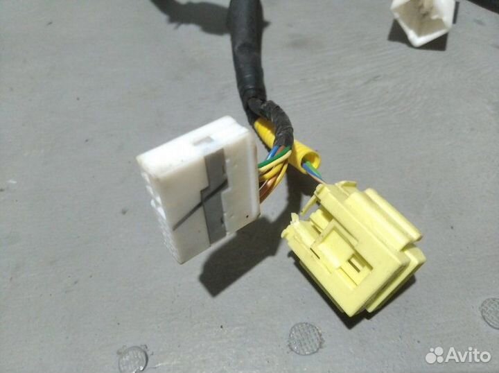 Проводка подпанельная Hyundai Solaris седан 1.6