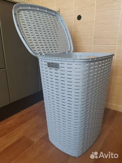 Корзина для белья новая