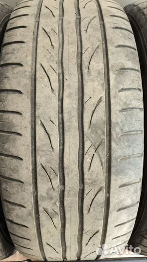 Kumho Ecsta PS31 235/55 R17 103W