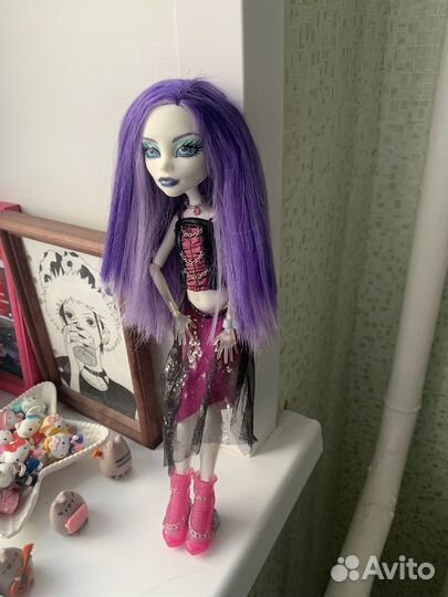 Кукла Монстер Хай Спектра базовая