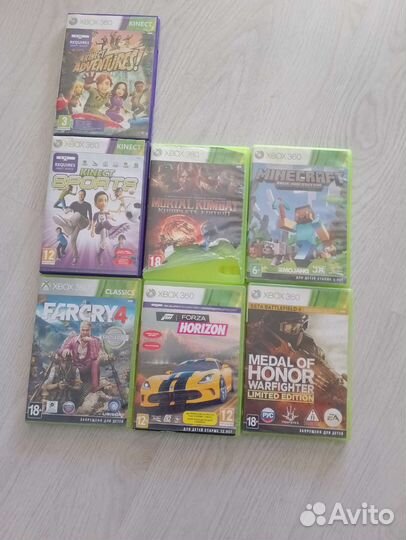 Xbox 360 с кинектом+ 7 игр в подарок