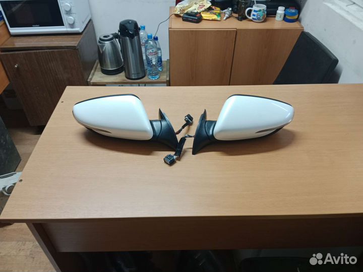 Зеркало боковое правое Kia Cerato 3