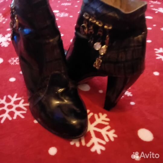 Ботильоны женские натуральная кожа 39 б,у. италия