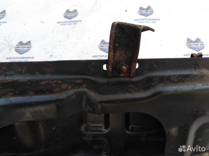 Усилитель бампера задний Hyundai Santa Fe 1 SM