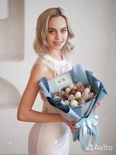 Букет из клубники в шоколаде на праздник