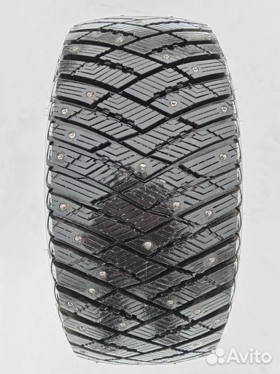 Goodyear Ultragrip Ice Arctic 235/45 R17 97T