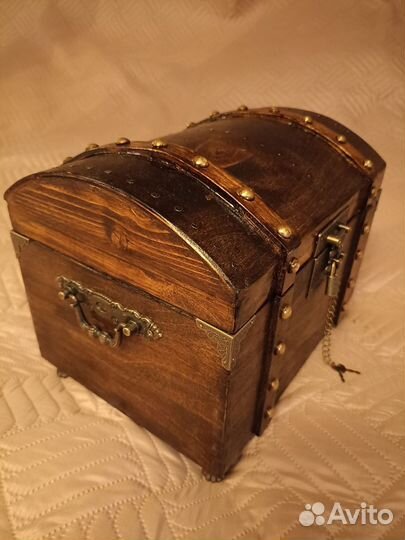 Сундук деревянный новый