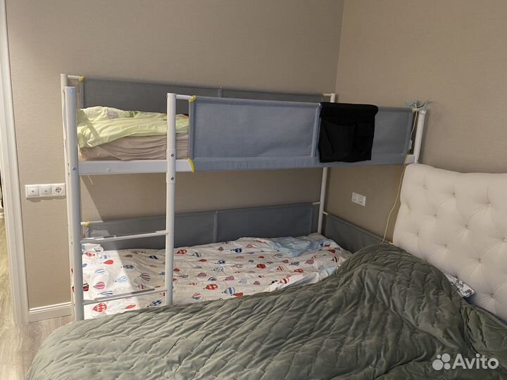 Продам детскую двухъярусную кровать IKEA