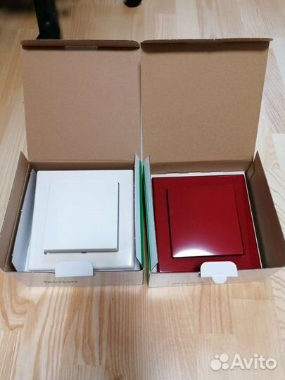 Большой выключатель Merten