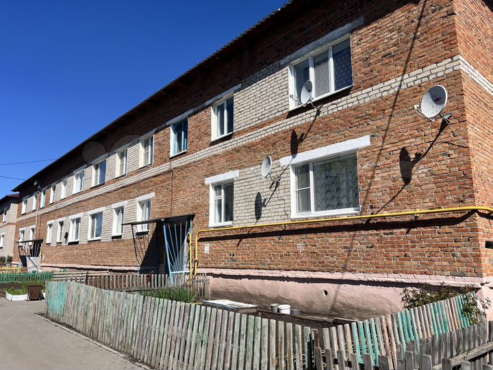 3-к. квартира, 52 м², 1/2 эт.