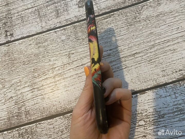 Чехол на iPhone 11