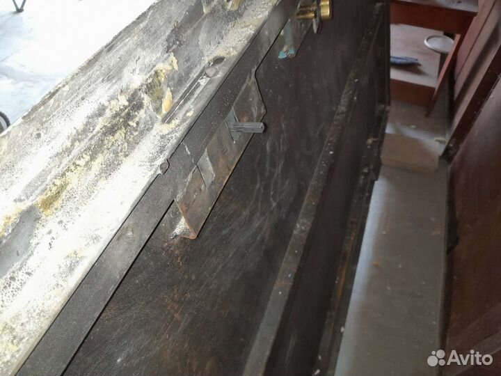 Дверь входная металлическая