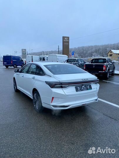 Dongfeng Shine Max 1.5 AMT, 2023