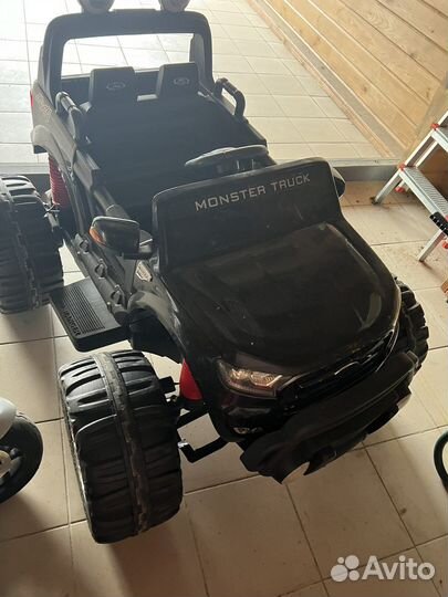 Детский электромобиль бу