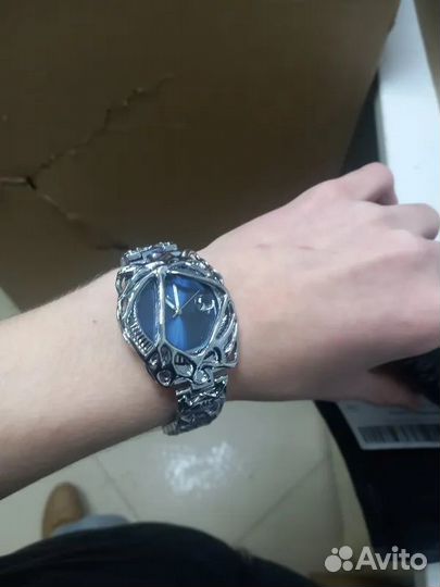 Alabaster industries часы