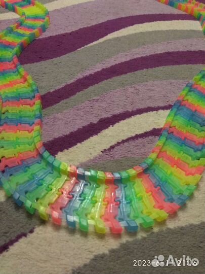 Гибкая гоночная дорога с машинкой