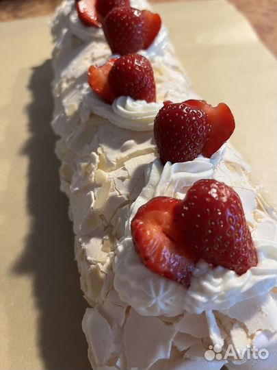 Меренговый рулет под заказ