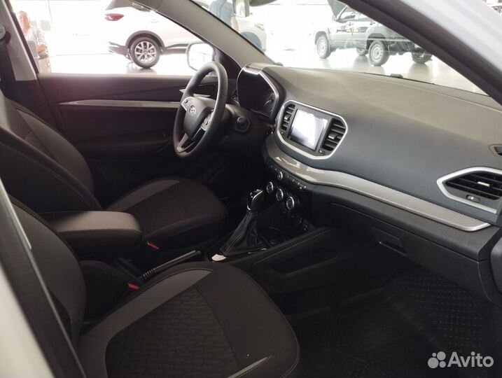 LADA Vesta 1.8 CVT, 2024