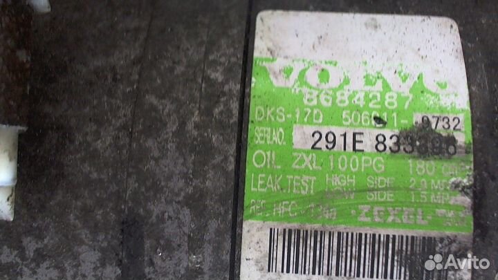Компрессор кондиционера Volvo S60, 2003