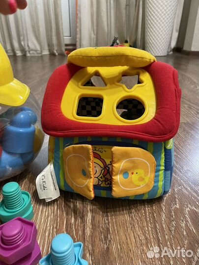 Развивающие игрушки