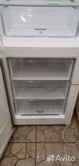 Холодильник hotpoint ariston Nofrost