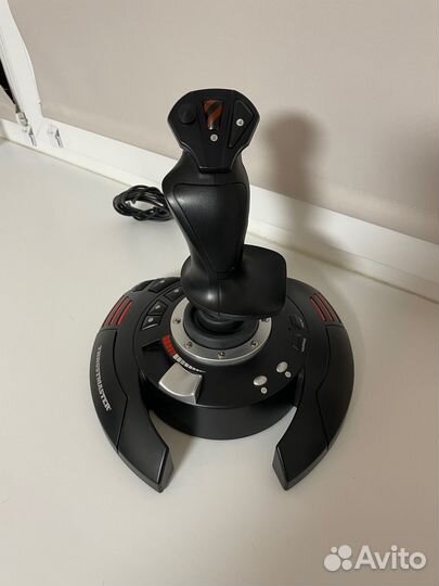 Джойстик Thrustmaster T.Flight Stick X