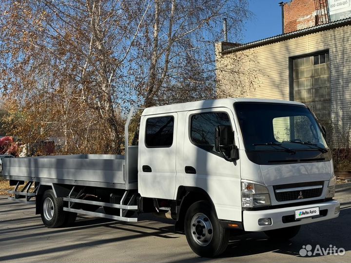 Бортовой грузовик Mitsubishi Fuso Canter, 2012