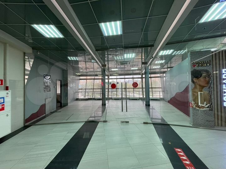 Торговая площадь, 65 м²