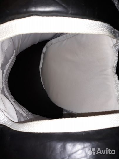 Шлем и протектор для подростка