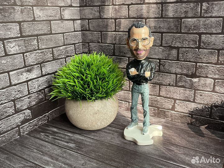 Фигурка из гипса Steve Jobs