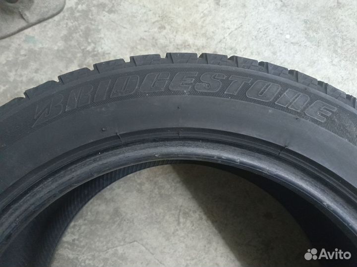 Bridgestone Blizzak Revo2 205/55 R16