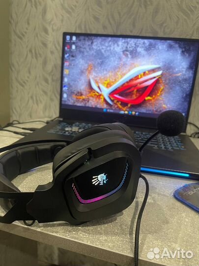 Asus 17,3 rog strix scar 2 gl704gm -EV006 144гц