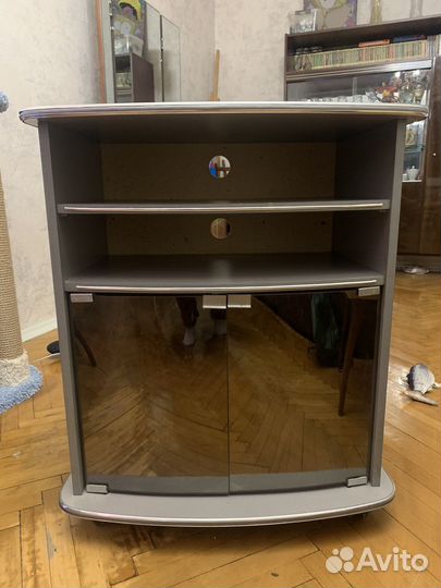 Тумба под телевизор / телеприставку / консоль