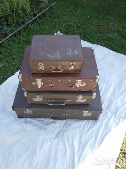 Чемоданы