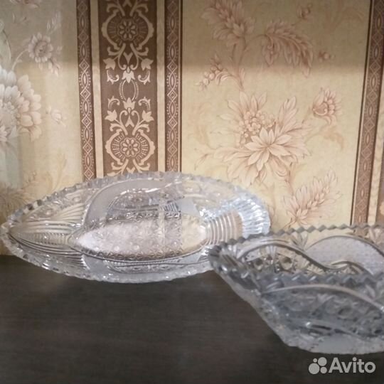 Салатник хрустальный лодочка. Ваза. Конфетница