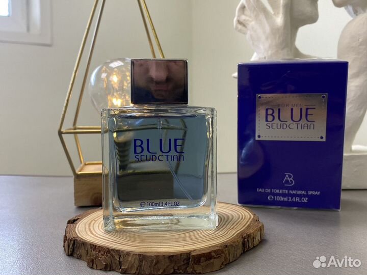 Antonio banderas blue