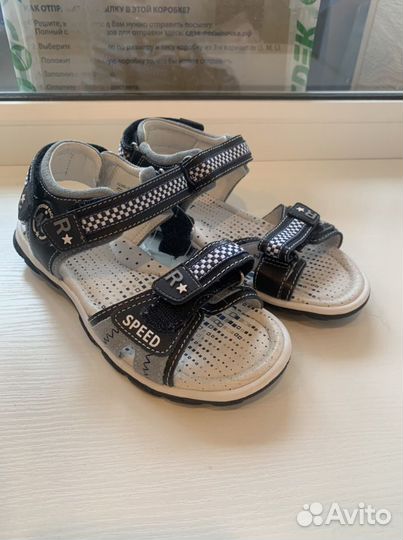 Сандалии kapika новые 31