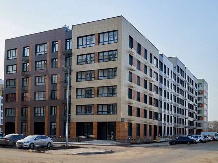 2-к. квартира, 82,3 м², 1/6 эт.