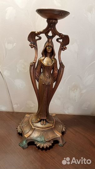 Подсвечник-фигурка из меди