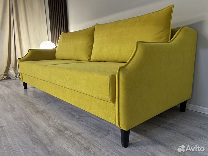 Диван трехместный раскладной с ящиком еврокнижка