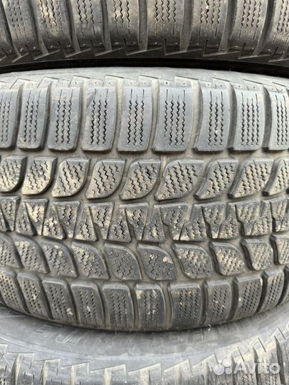 Bridgestone Blizzak LM-25 4x4 255/50 R19 107V