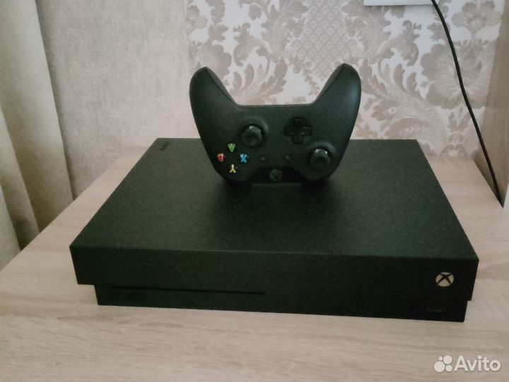 Xbox one X 1tb