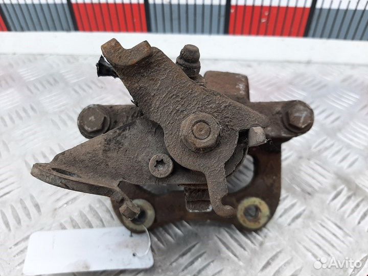 Суппорт задний правый для Renault Megane 2